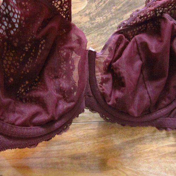 CACIQUE Burgundy Sheer Lace Unlined Balconette Underwire Bra Size 42DDD - Picture 5 of 7